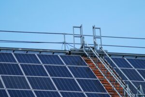 Solarzellen auf einem Dach